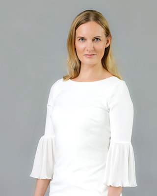 KRISTINA VEZBERGAITĖ